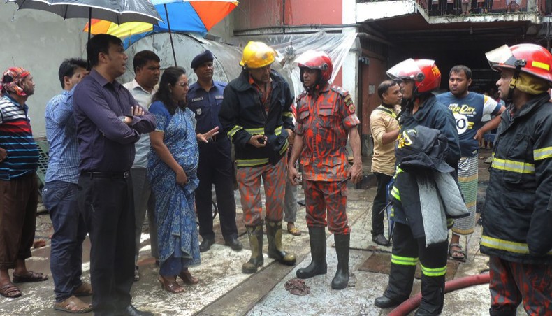 Factory fire kills 6 workers