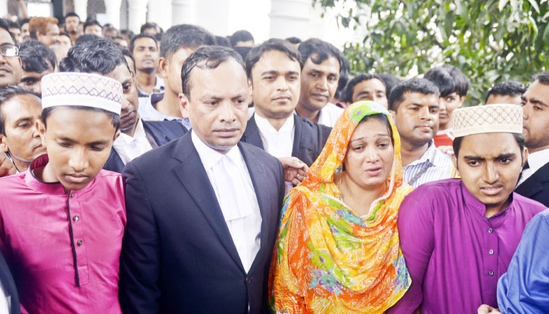 HC asks BRTC, Sajan Paribahan to pay Tk 1cr to Rajib’s family