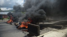 Venezuela quells 'paramilitary' attack at base; 2 dead
