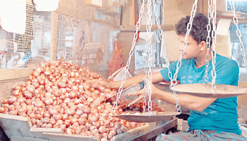 Onion price stings more — Tk 140 a kg