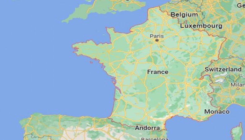 Tourist plane crash kills five in France