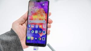 Huawei beats Apple in smartphone sales for the first time