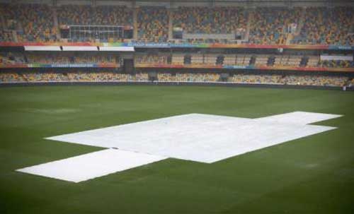 Rain suspends Bangladesh-Australia match