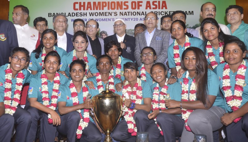 Tk 2 crore reward for women cricketers