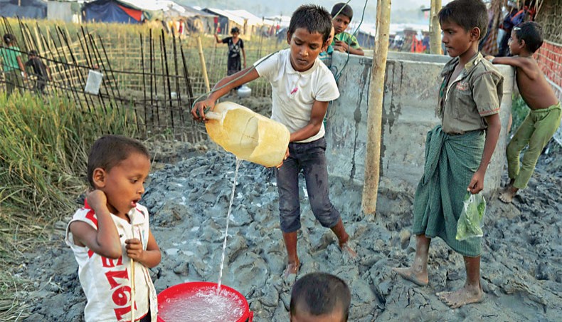  Many Rohingyas face acute water crisis
