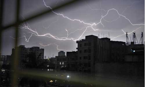 Lightning strikes kill 25