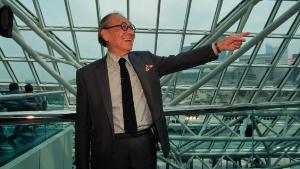 I.M. Pei, acclaimed architect who designed the Louvre's pyramid, dead at 102