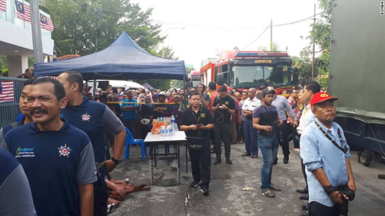 21 children, 2 adults killed in fire at Malaysian school