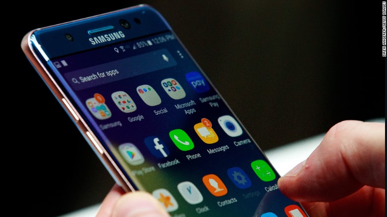 Samsung tells users: Turn off your Galaxy Note 7 phone NOW