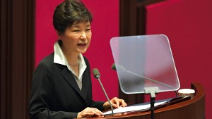 South Korea: Protestors demand President Park resignation