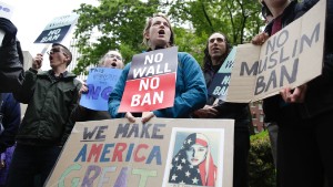 Supreme Court lets full Trump travel ban take effect