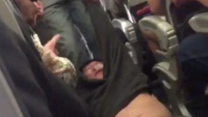 Backlash erupts after United passenger gets yanked off overbooked flight