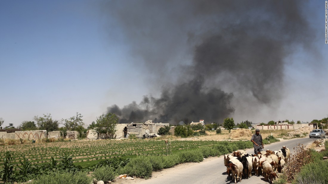 U.S.-led airstrikes in Syria kill civilians, groups say
