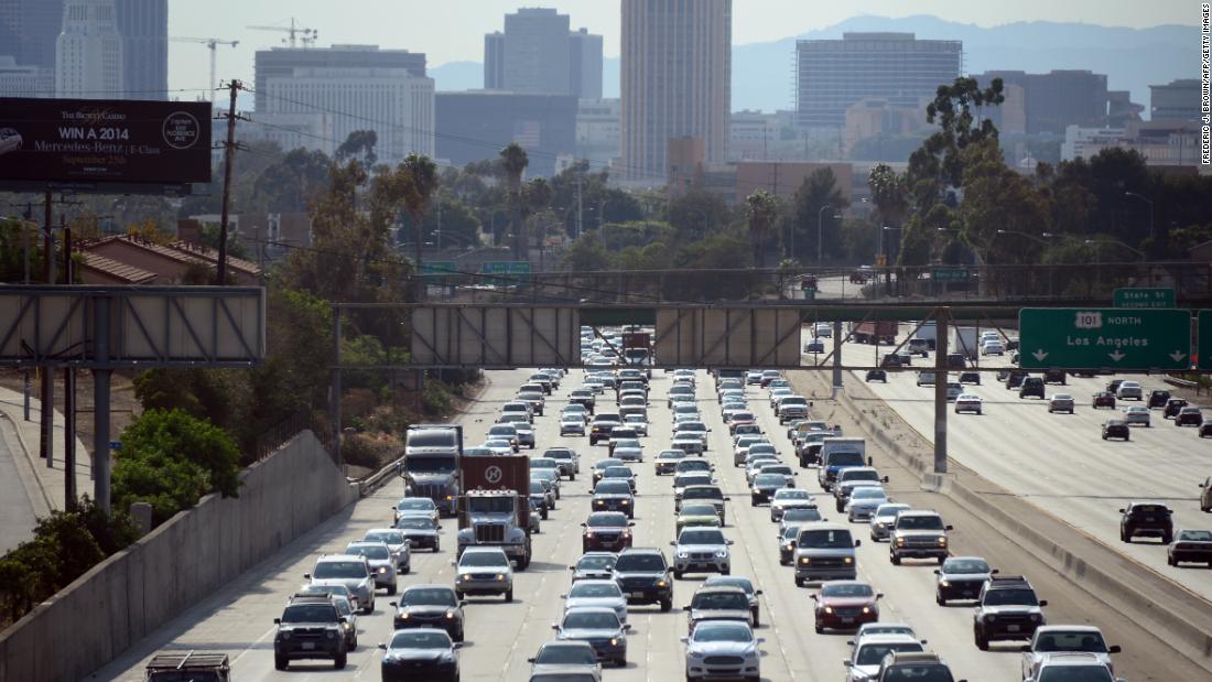 Los Angeles' notorious traffic problem explained in graphics