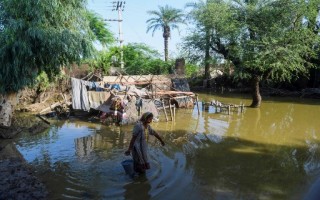 Pakistan flood death toll rises to 1,061