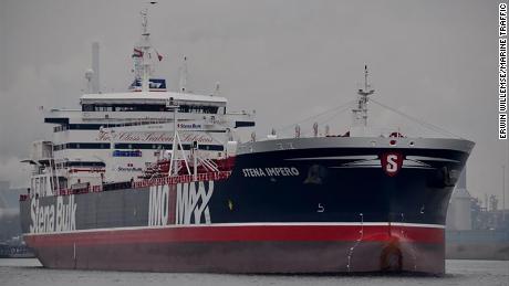 UK vows 'robust' action if Iran doesn't release British-flagged oil tanker