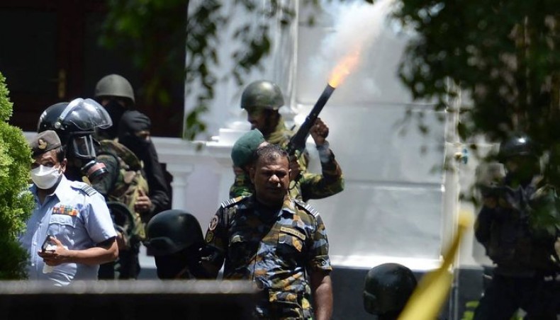 Sri Lanka’s anti-government demonstrators in talks to end occupation