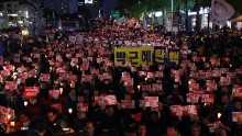 Growing South Korean protests demand President Park's resignation