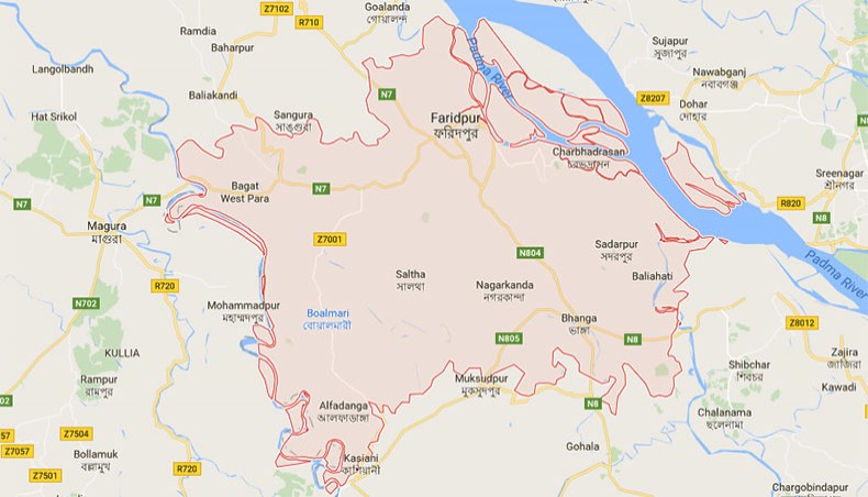 Six killed in Faridpur road accident
