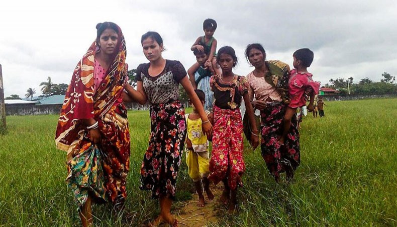 Rohingyas flee Myanmar as violence escalates
