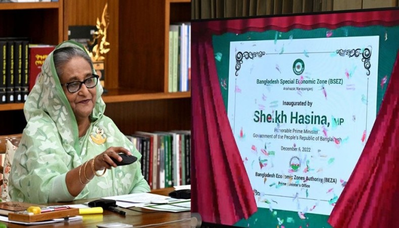 Bangladesh PM Hasina seeks larger foreign, local investments