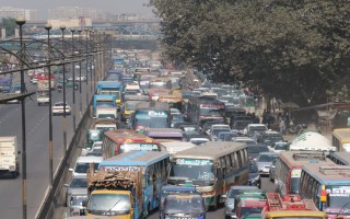 Dhaka commuters face heavy traffic congestion