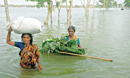 Flood in north persists