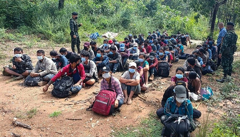 Thousands of Myanmar nationals migrate to Thailand due to poverty