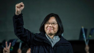 Taiwan's first female president walks tightrope as she takes office