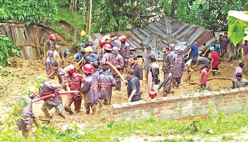 Rain-triggered mudslides kill 134