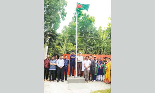 LAND SWAP : National flag hoisted in 111 enclaves