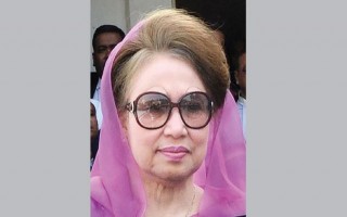 HC extends bail to BNP chair Khaleda in two defamation cases