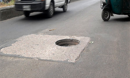 HC orders replacing faulty manhole covers in 15 days