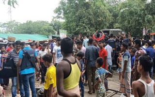 Rohingya camp attacked, road blocked as JL leader shot dead