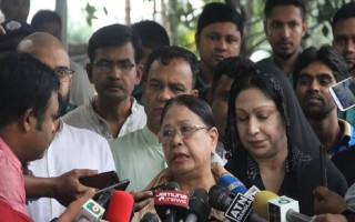 Relatives for Khaleda’s bail for treatment abroad