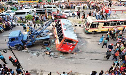 Karwan Bazaar road crash highlights city’s traffic mess 