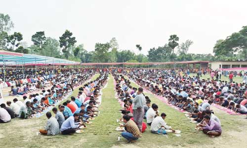 Bogra AL leader arranges electoral feast closing school activities 