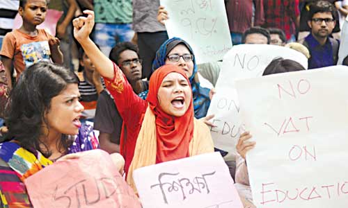 PRIVATE UNIVERSITY TUITION FEES : VAT triggers student protests