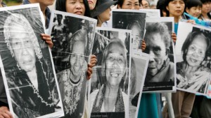 South Korea, Japan reach agreement on 'comfort women'