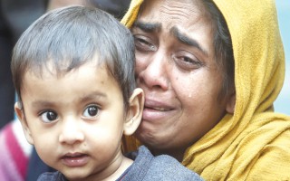 Indian police arrest Rohingya Muslim group stuck near Bangladesh border