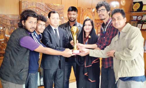 DIUDC becomes champion in 5th DSE inter club debate 